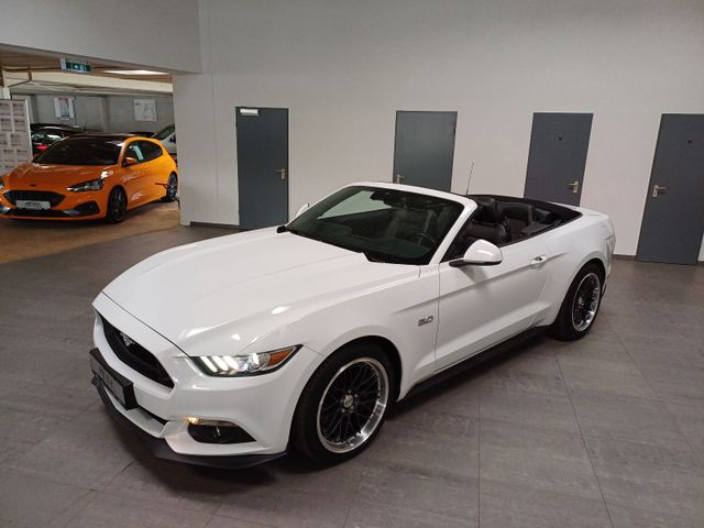 Ford Mustang 5.0 V8  GT Convertible