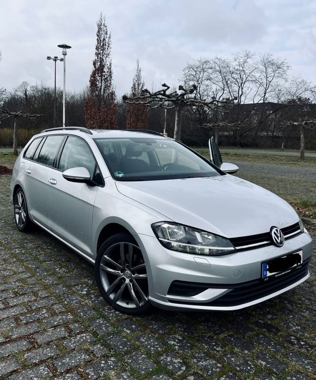Image of Volkswagen Golf