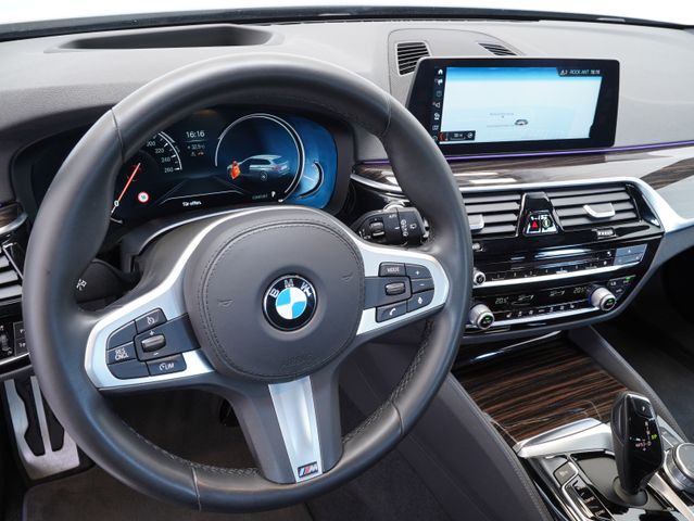 Fahrzeugabbildung BMW 520 d Touring G31 M Sportpaket LED/GESTIK/HEADUP