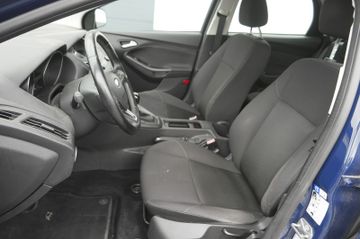 Ford Focus - 8