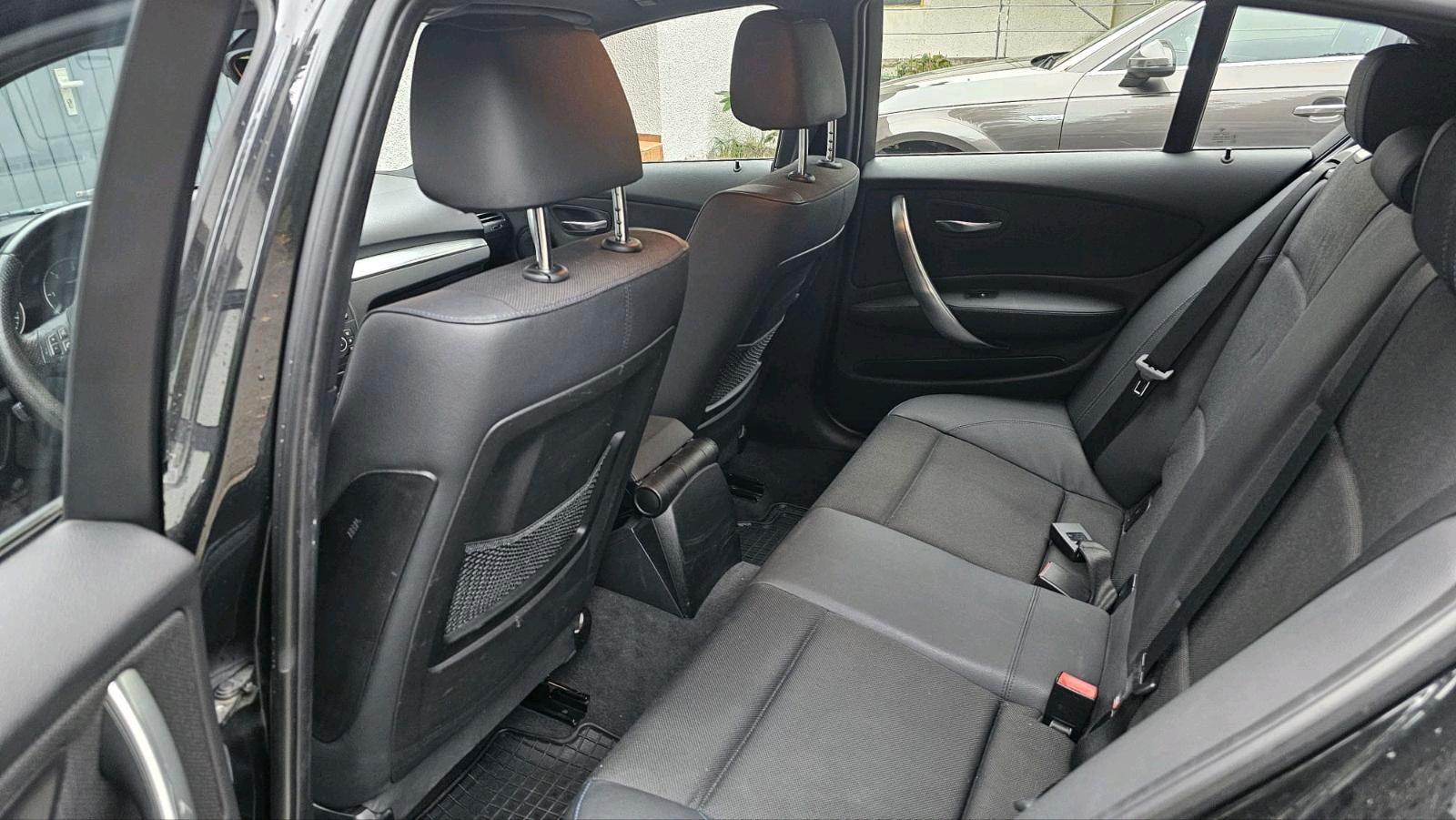 BMW 120 2011 — photo 12