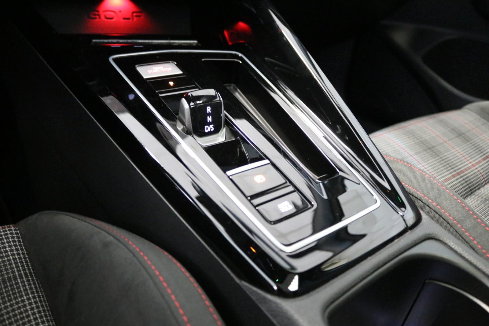 Volkswagen Golf VIII GTI Black Style AHK Pano Matrix H&K, миниатюра 15