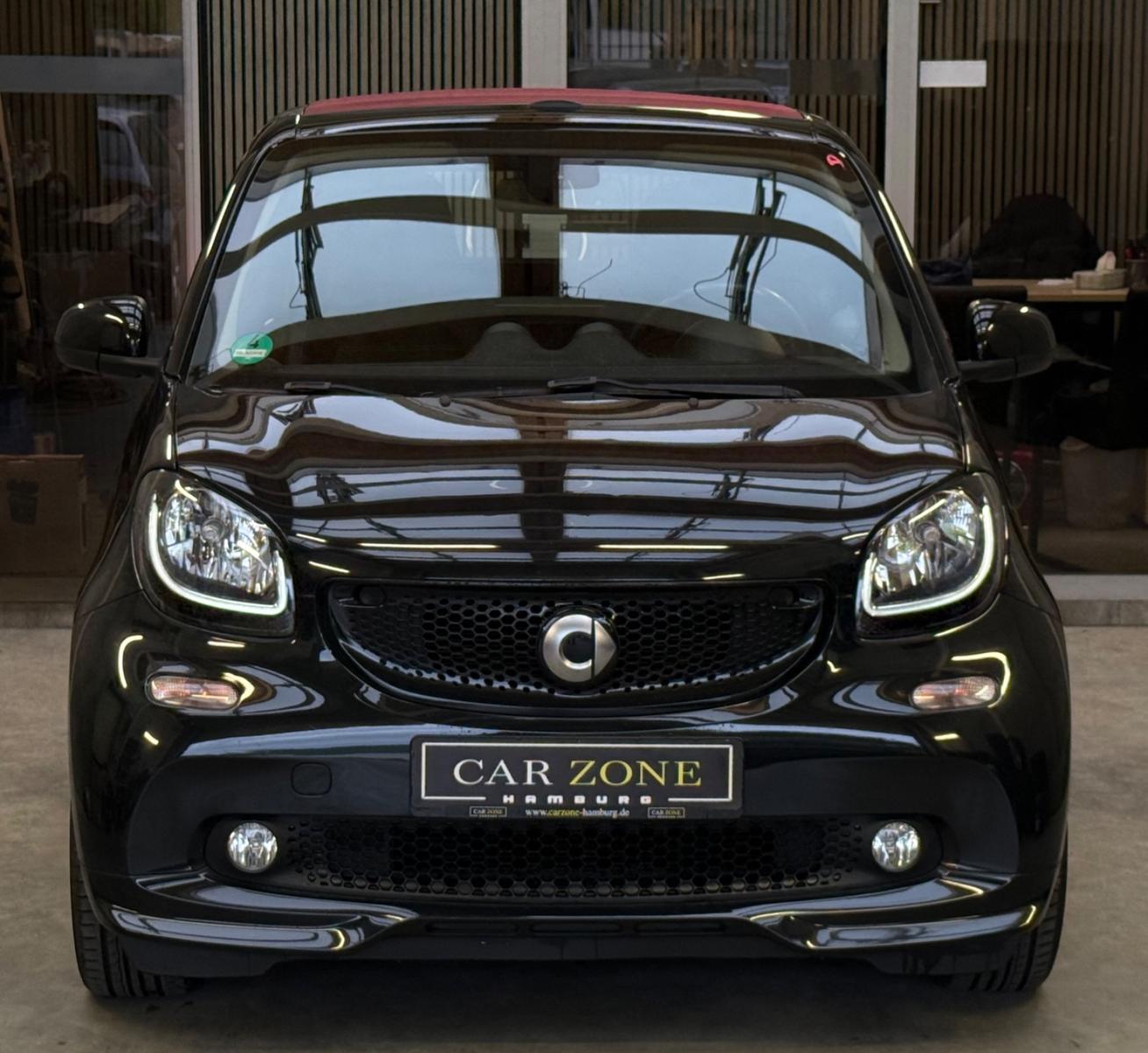 Smart ForTwo Cabrio Brabus *JBL*Kamera*Rotes Dach