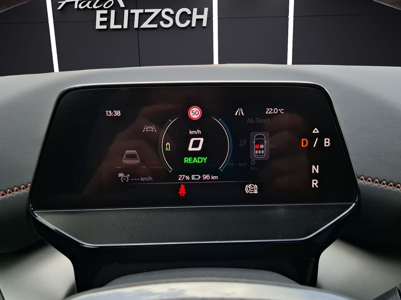 Fahrzeugabbildung CUPRA Born Edition Dynamic LED Navi ACC SHZ RFK 19"