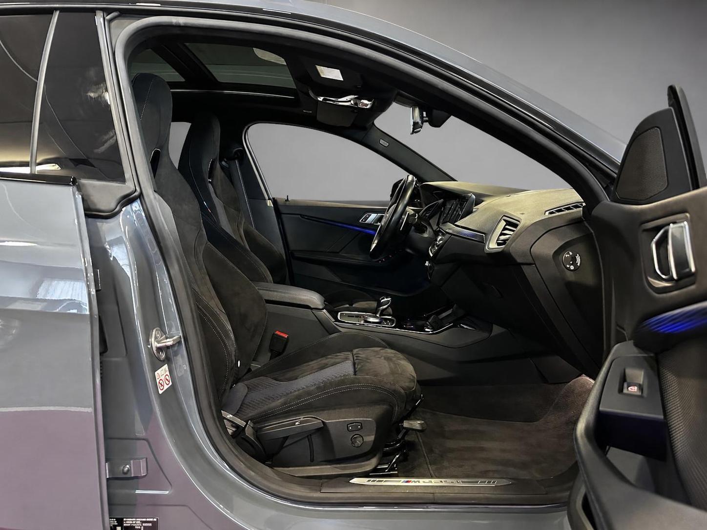 BMW M235i Gran Coupe xDrive//ACC//Pano//Keyless