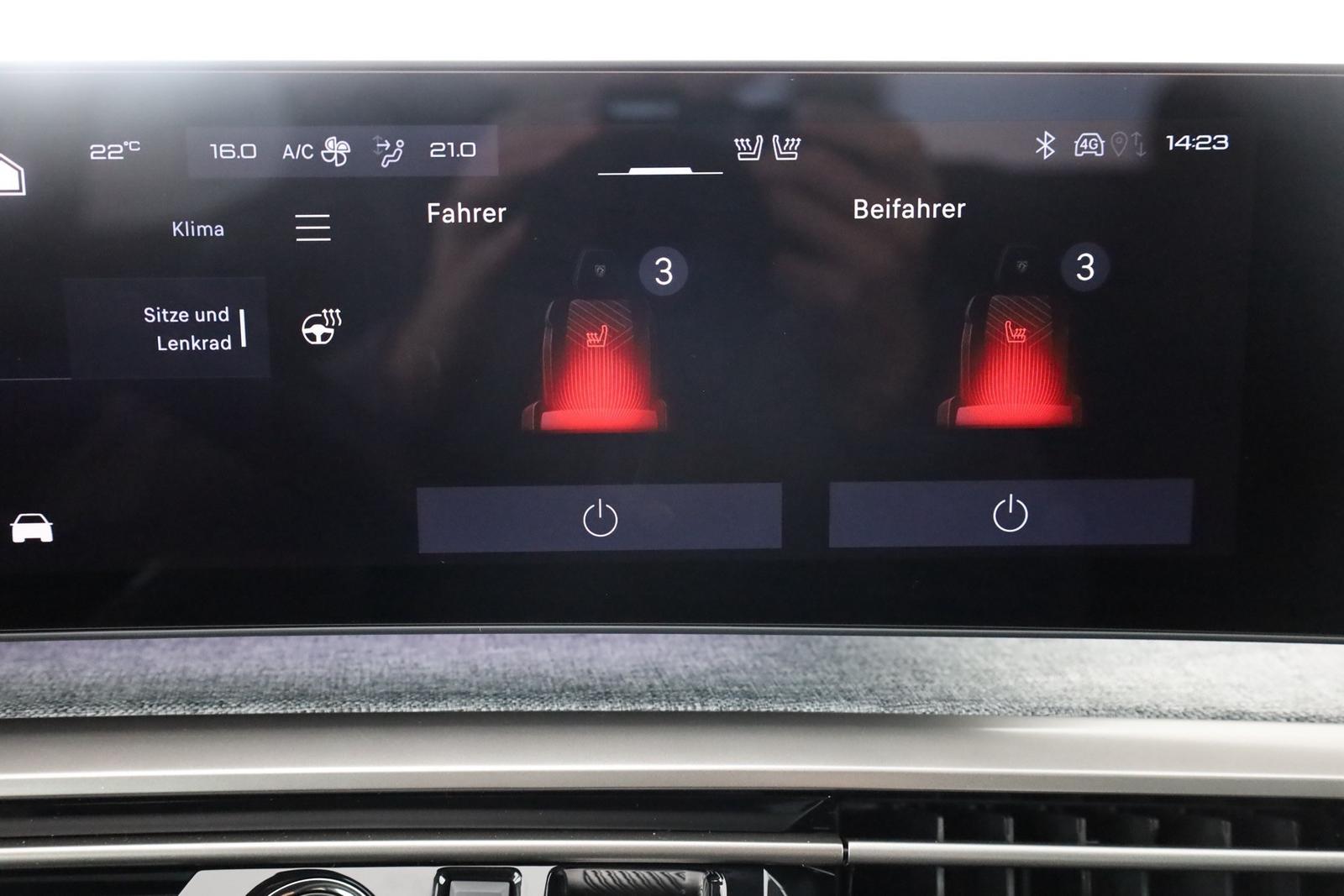 Peugeot 3008 1.2 Hybrid 145 Aut. LED ACC Navi 360°