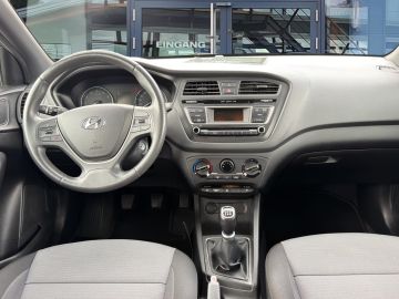 Hyundai i20 YES! 1.2 °Klima°SHZ°Allwetter°Lenkradheizung