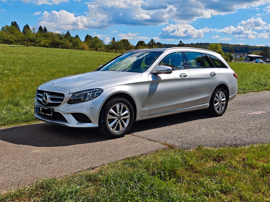 Image of Mercedes-Benz C 200