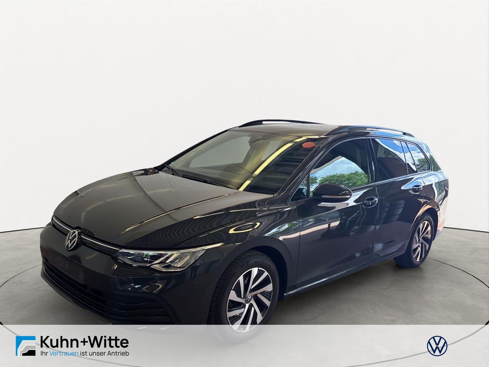 Volkswagen Golf VIII Variant 1.5 TSI Life  LED+PDC+Navi+SHZ