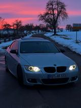 BMW E92 325i M-Paket BJ 2007 - BMW 325 Coupé 325i m paket mit Benzin-Antrieb
