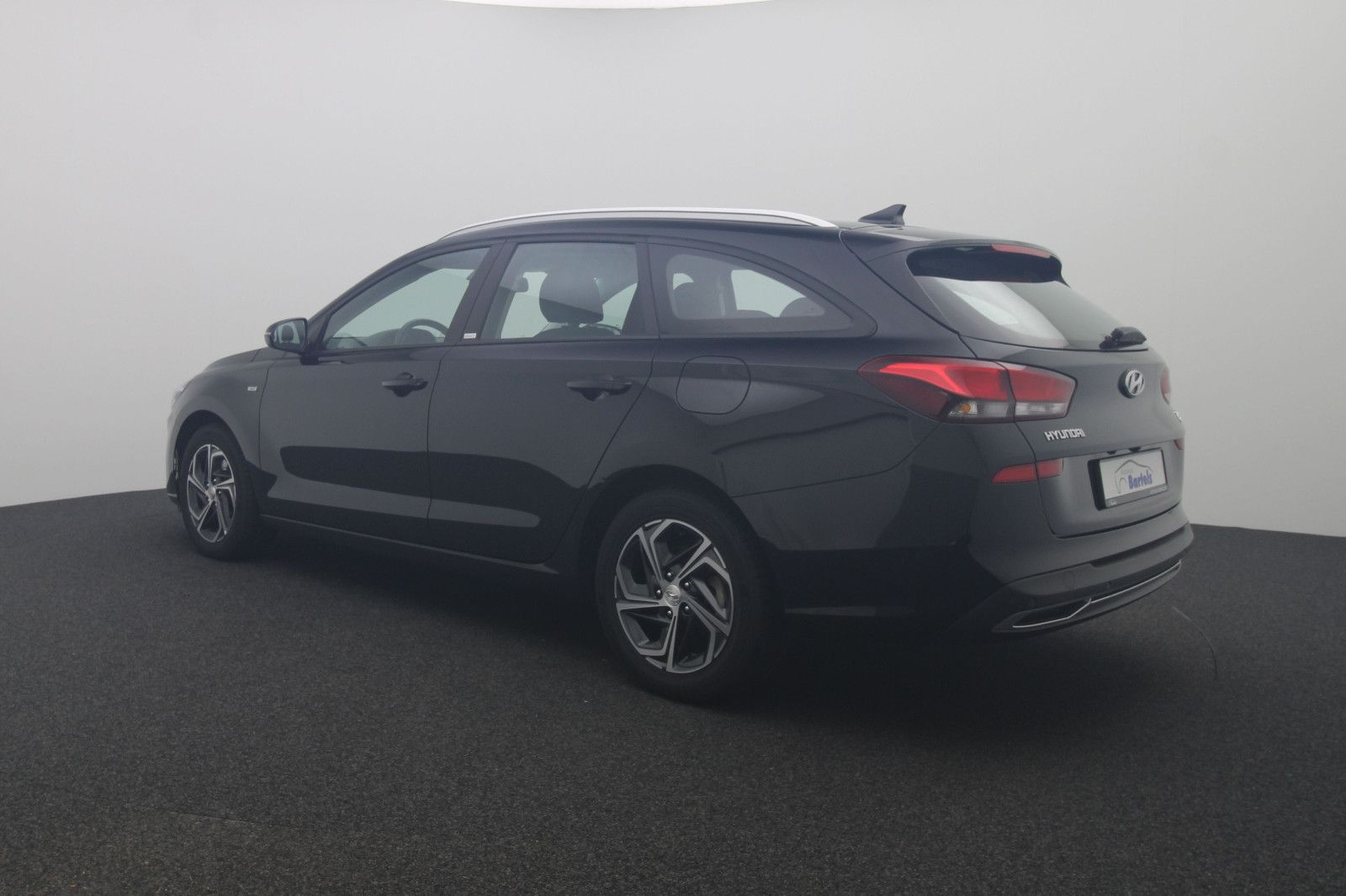 Fahrzeugabbildung Hyundai i30 Kombi 1.6 CRDi Trend Automatik