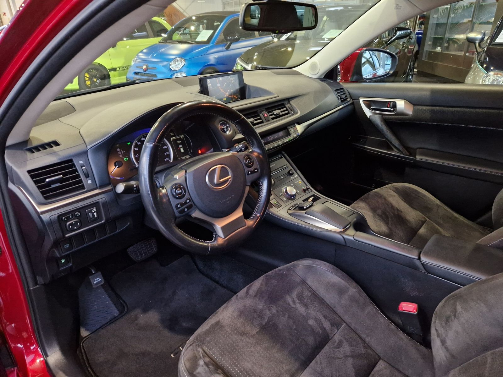 Fahrzeugabbildung Lexus CT200h Executive RFK LED NAVI ALU