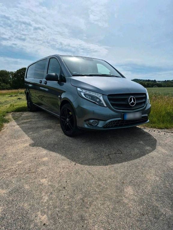 Image of Mercedes-Benz Vito