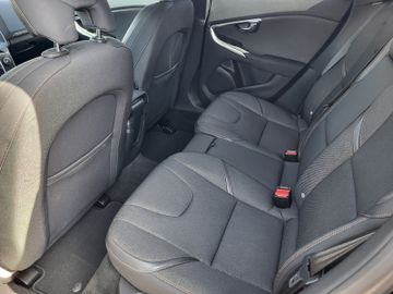 Volvo V40 - 9