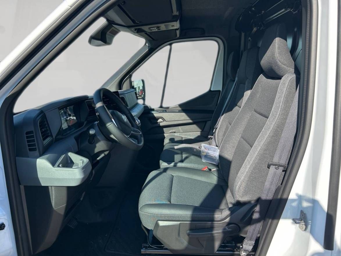 Fahrzeugabbildung Renault Master Kastenwagen FWD Kasten advance L3H2 3,5t