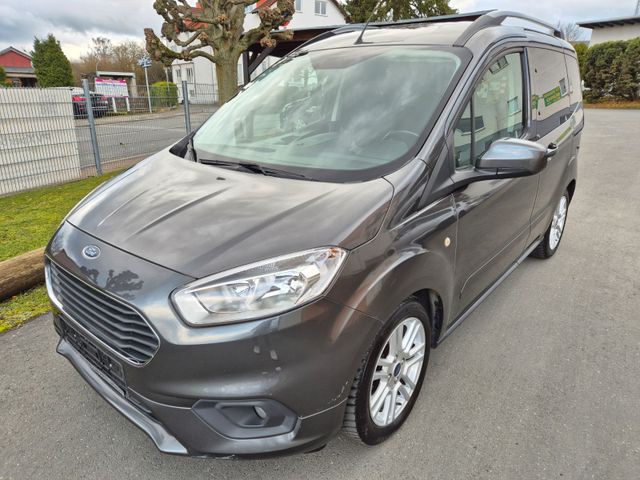 Ford Tourneo Courier Titanium Navi R-CAM FACELIFT