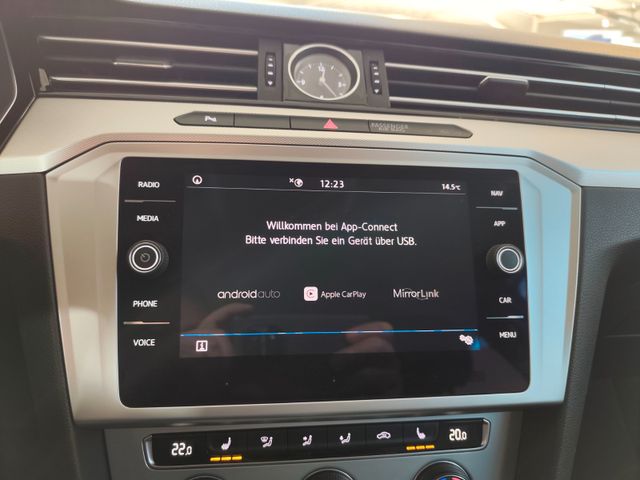 Passat Variant 2.0 TDI DSG *Standh.*AHK*DAB*APP*