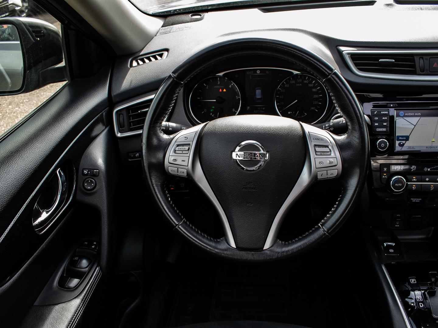 Nissan X-Trail N-Vision 4x4 Panorama Navi 360 Kamera Me