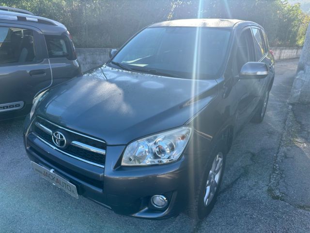 Toyota RAV 4 RAV4 2.2 D-4D 150 CV DPF Luxury