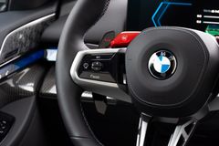 BMW M5 – 16 / 35