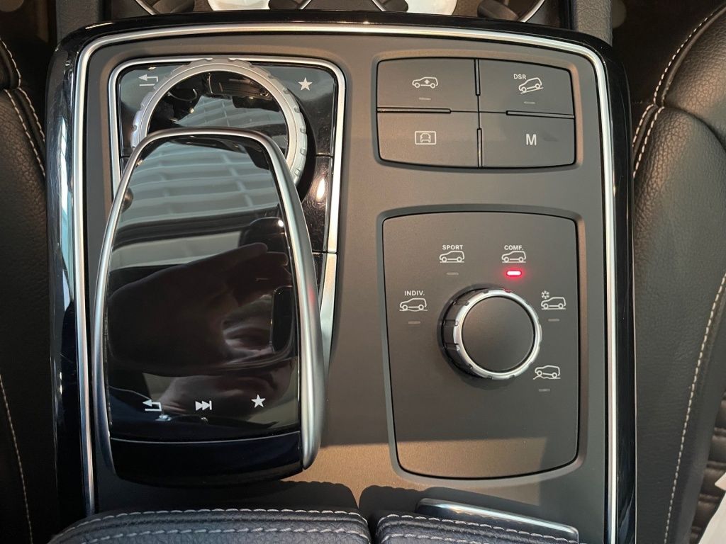 Fahrzeugabbildung Mercedes-Benz GLS 500 4M AMG Night AHK Distr.+ Pano 360° 4xSHZ