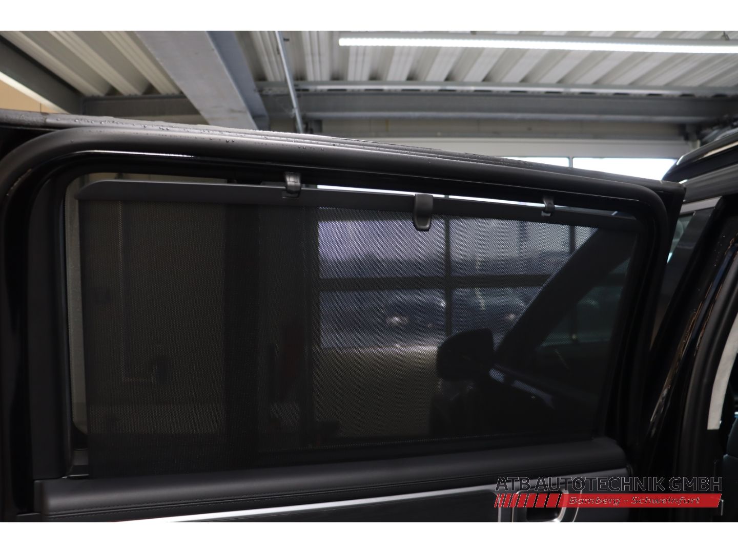 Fahrzeugabbildung Hyundai SANTA FE Signature 5-Sitzer 1.6l Hybrid 2WD Navi