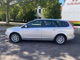 Ford Focus GHIA*KLIMATRONIC*TEMPOMAT*S-DACH*SHZ*TÜV06 - Ford Focus: Ghia