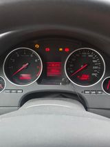 Audi A4 2.4 multitronic - - Audi A4 aus 2003