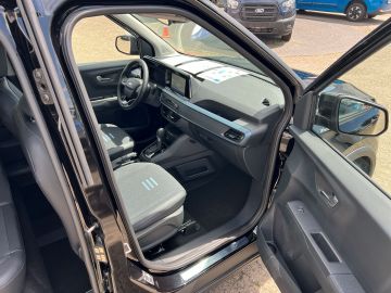 Bild 13 Ford Tourneo Courier Active Navi Leder Soundsystem AC