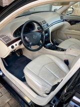 Mercedes-Benz E 220 CDI Limousine mit Standheizung - Mercedes-Benz E 220 aus 2005: Cdi