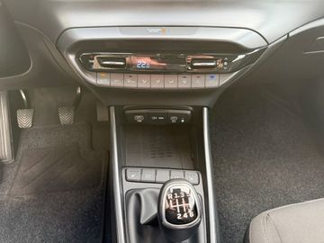 Hyundai i20 - 12