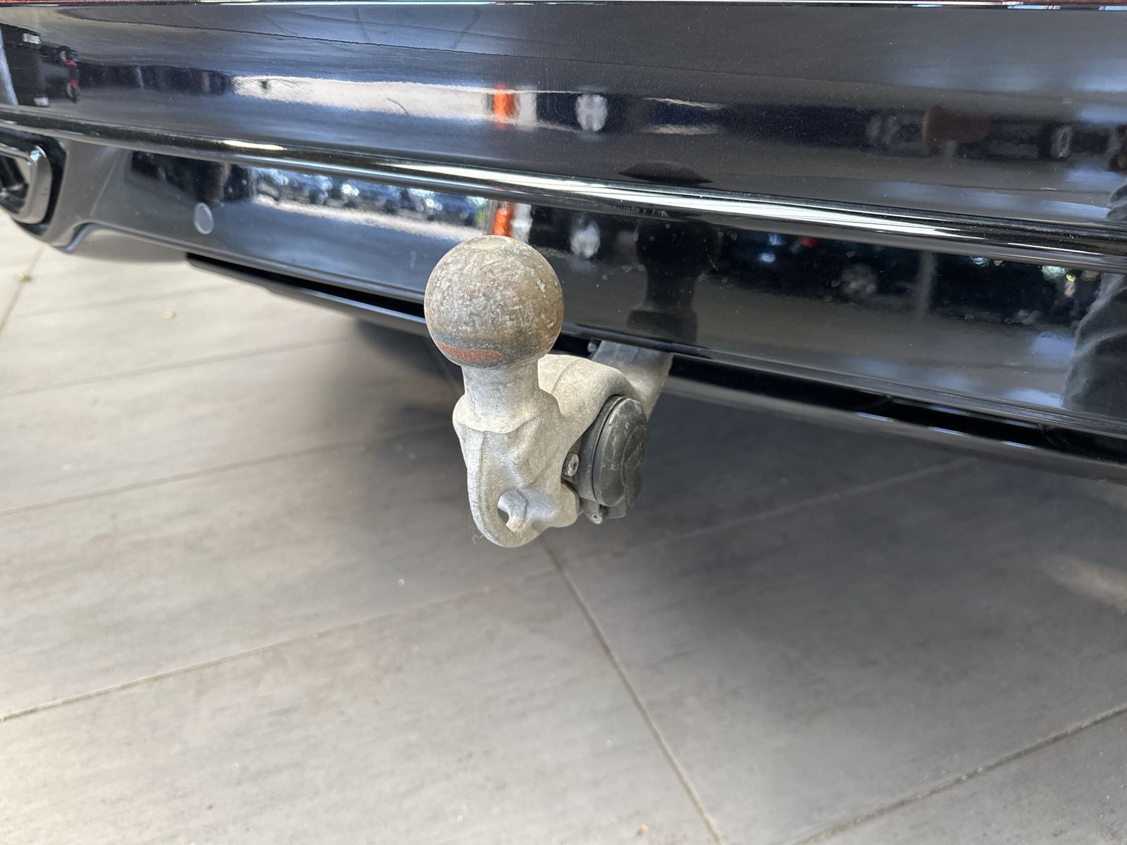 Fahrzeugabbildung Volkswagen Tiguan 1.4 TSI eHybrid R-Line NAV+MATRIX+AHK+ACC