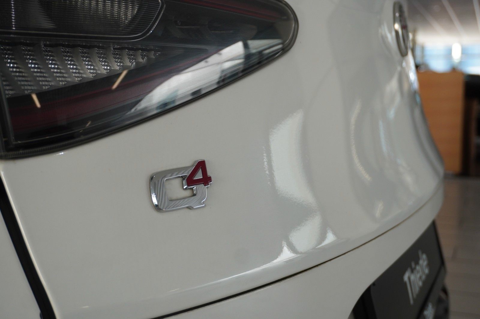 Fahrzeugabbildung Alfa Romeo Stelvio 2.2D VELOCE Q4 NAVI/LED/KAMERA/MATRIX/SH