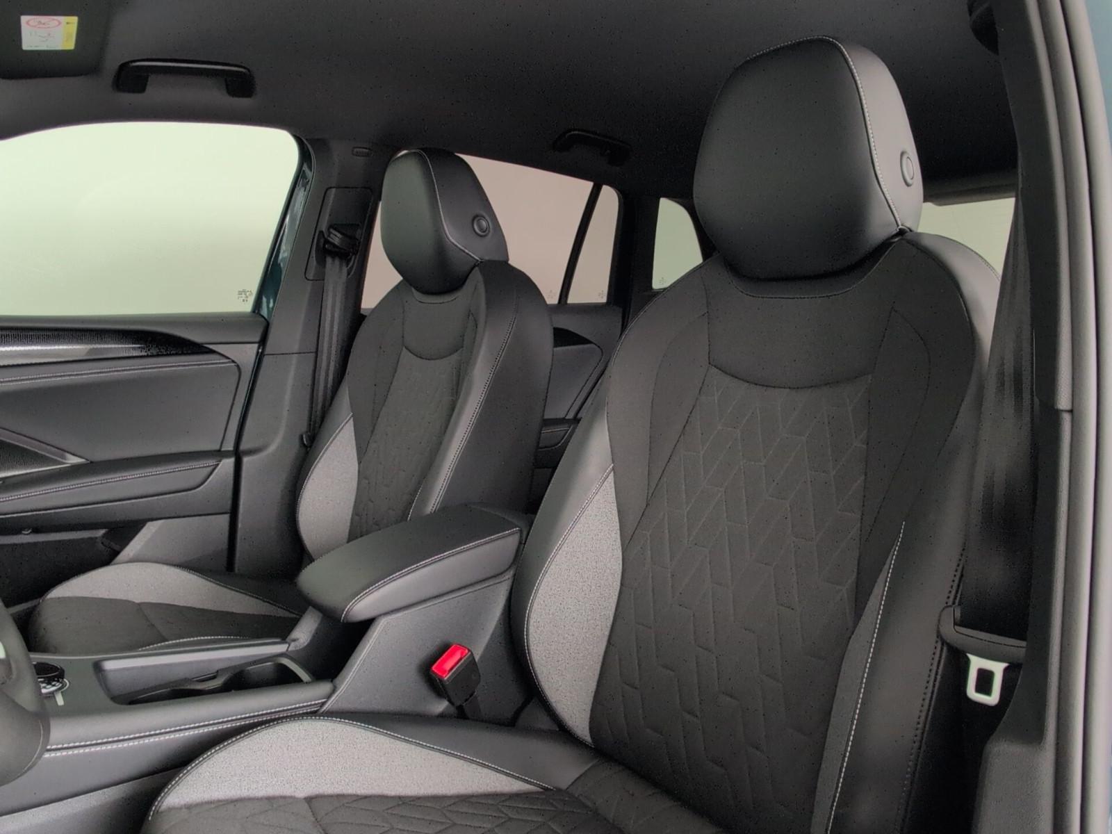 Volkswagen Tiguan 1.5 eTSI Goal AHK IQ-Matrix 360K ACC 18", миниатюра 15