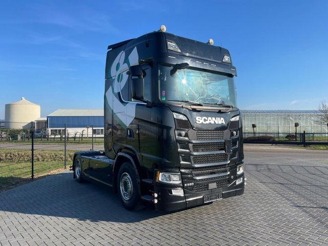 Scania S580 V8 NGS RETARDER, LEATHER, 2X TANK, TOP COND