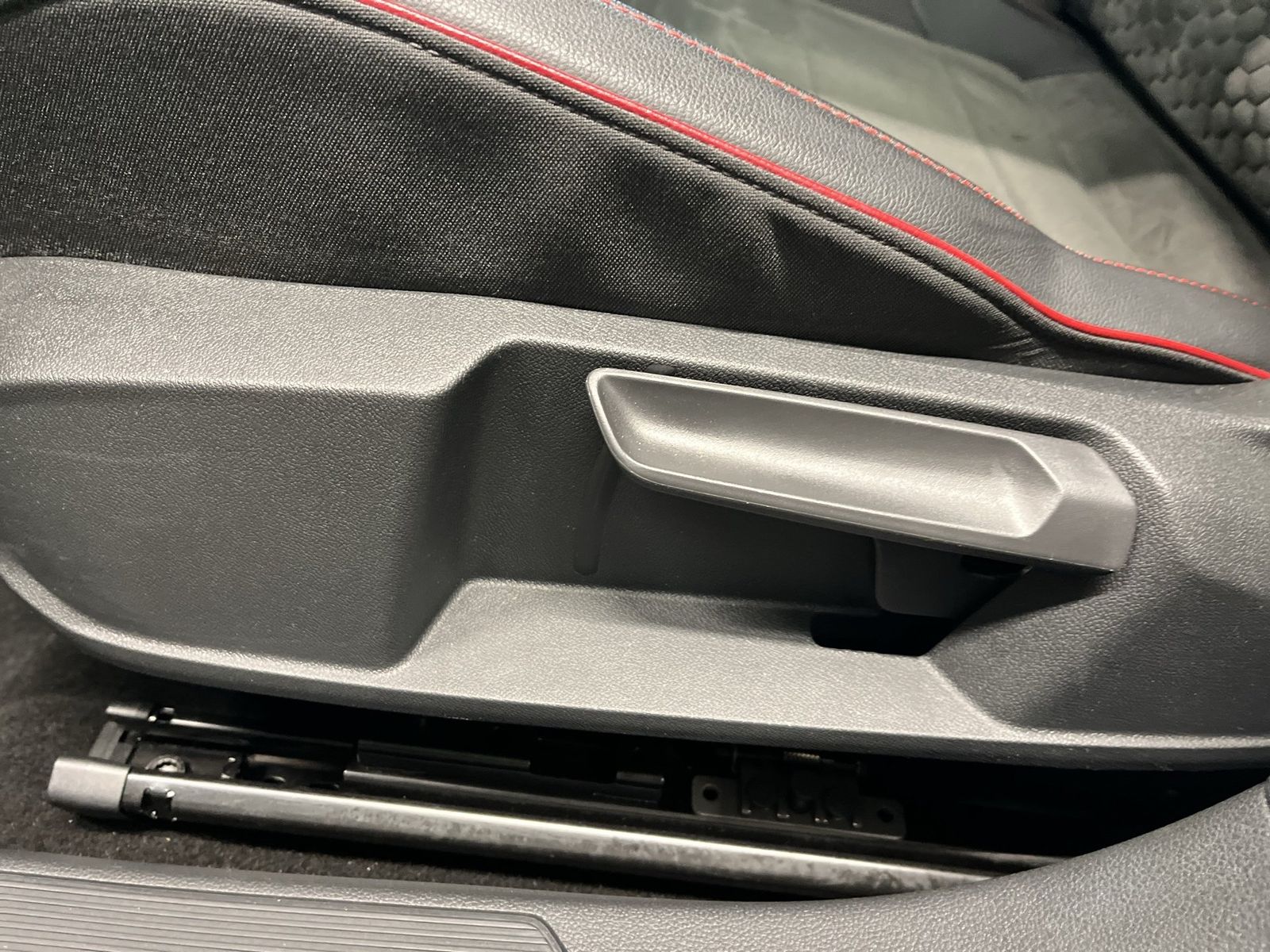 Volkswagen Golf - Bild 11