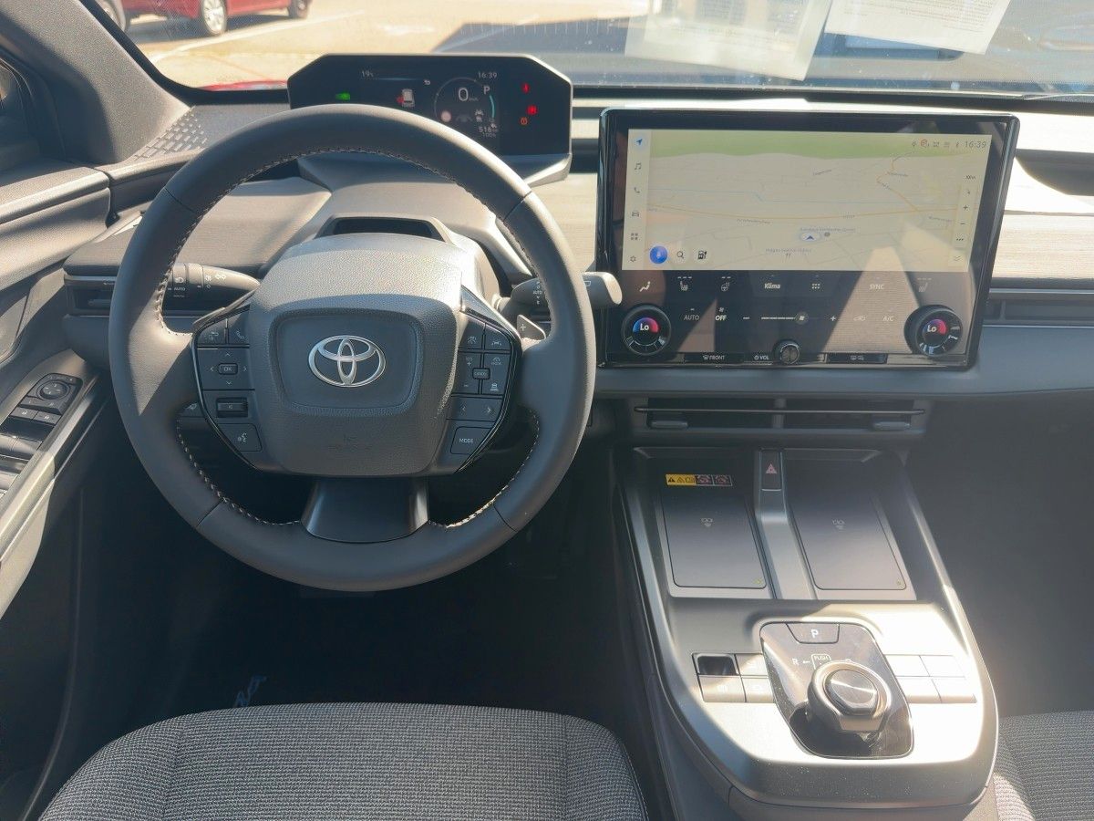 Fahrzeugabbildung Toyota bZ4X  Touring 75 kWh Teamplayer *RFK+360° *