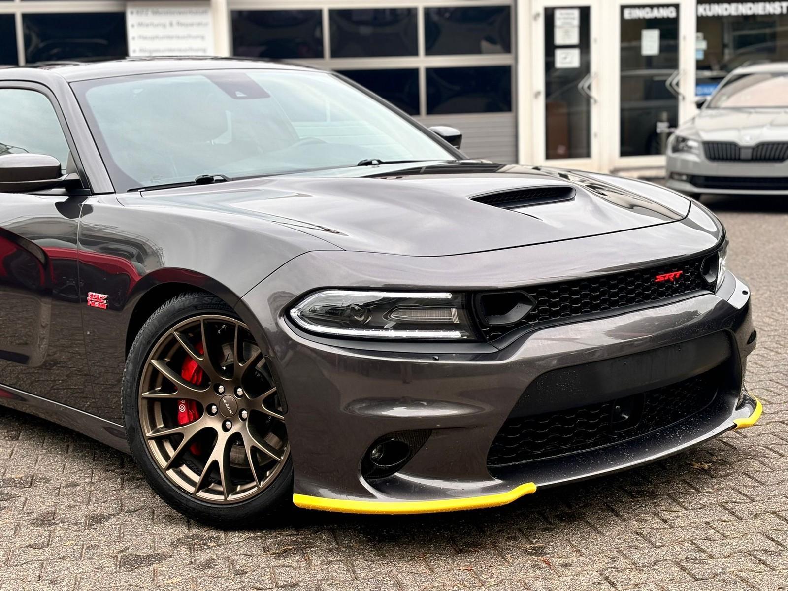 Dodge Charger 6.4 V8 HEMI SRT + LPG unfallfrei + dt. E