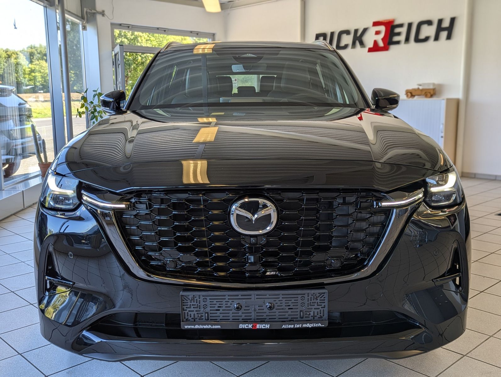 MAZDA CX-80 3.3L E-SKYACTIV D 254 HOMURA+ 7-Sitze Pano - Image 2