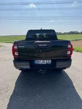 Toyota Hilux Invincible 2.8 L - gebrauchte Toyota Hilux aus dem Jahr 2023