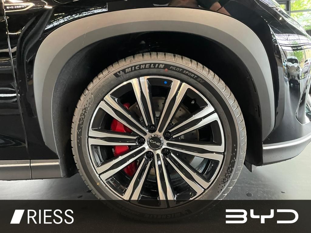 BYD SEALION 7