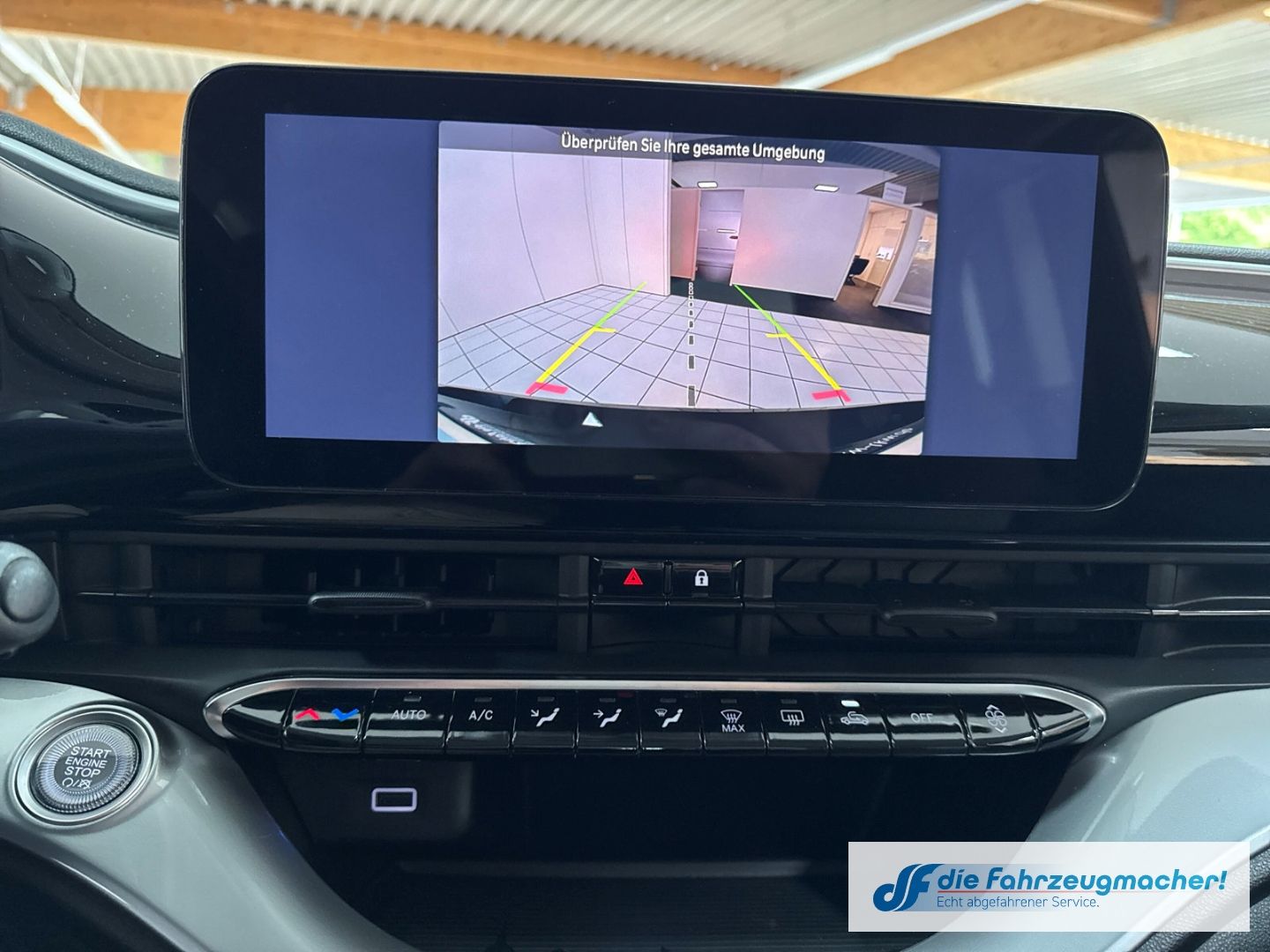 Fahrzeugabbildung Fiat 500 e 3+1 Icon Navi Digitales Cockpit Memory Sit