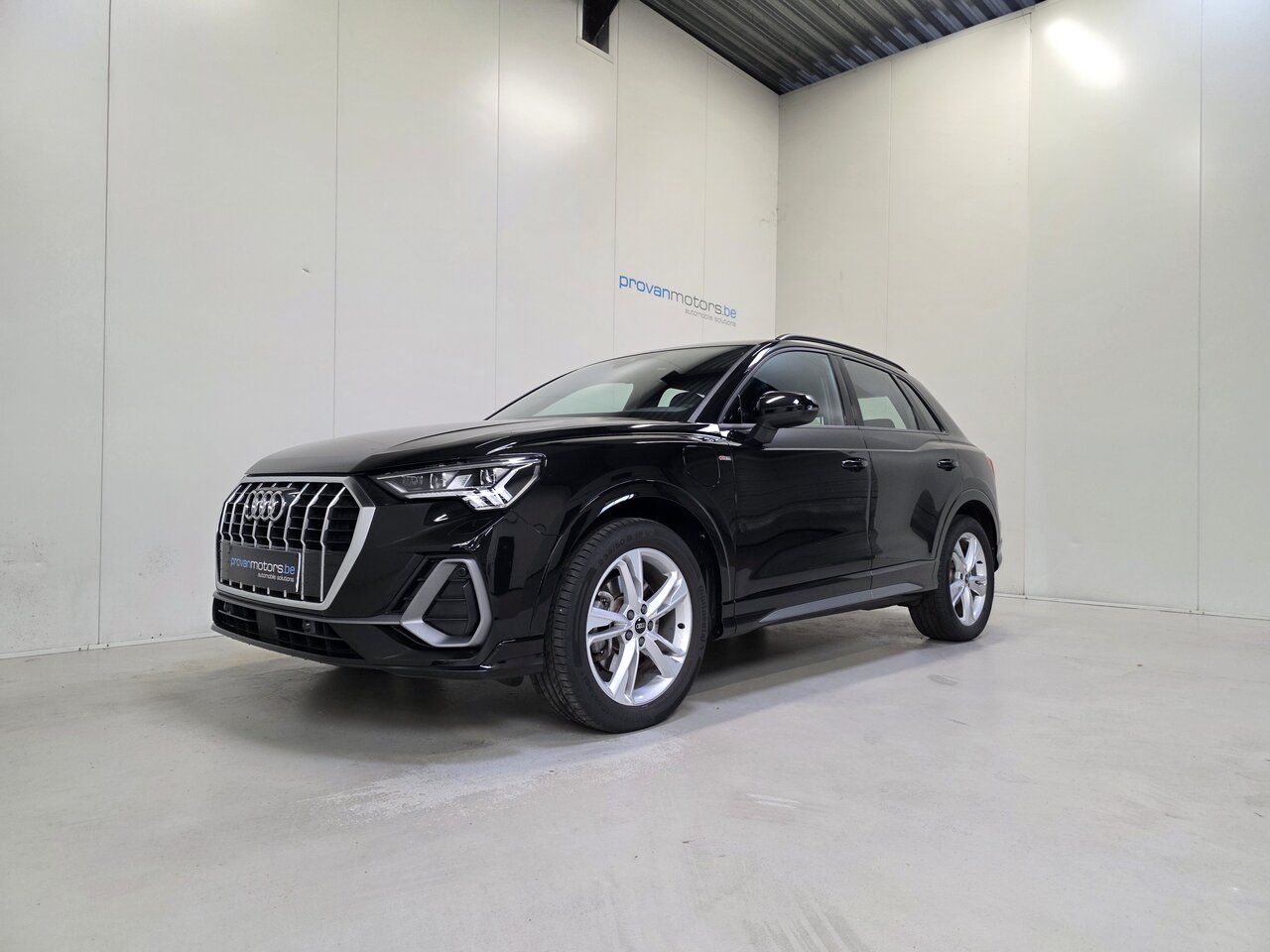 Audi Q3 45 TFSIe PlugIn Hybrid - S-Line - Topstaat! 1