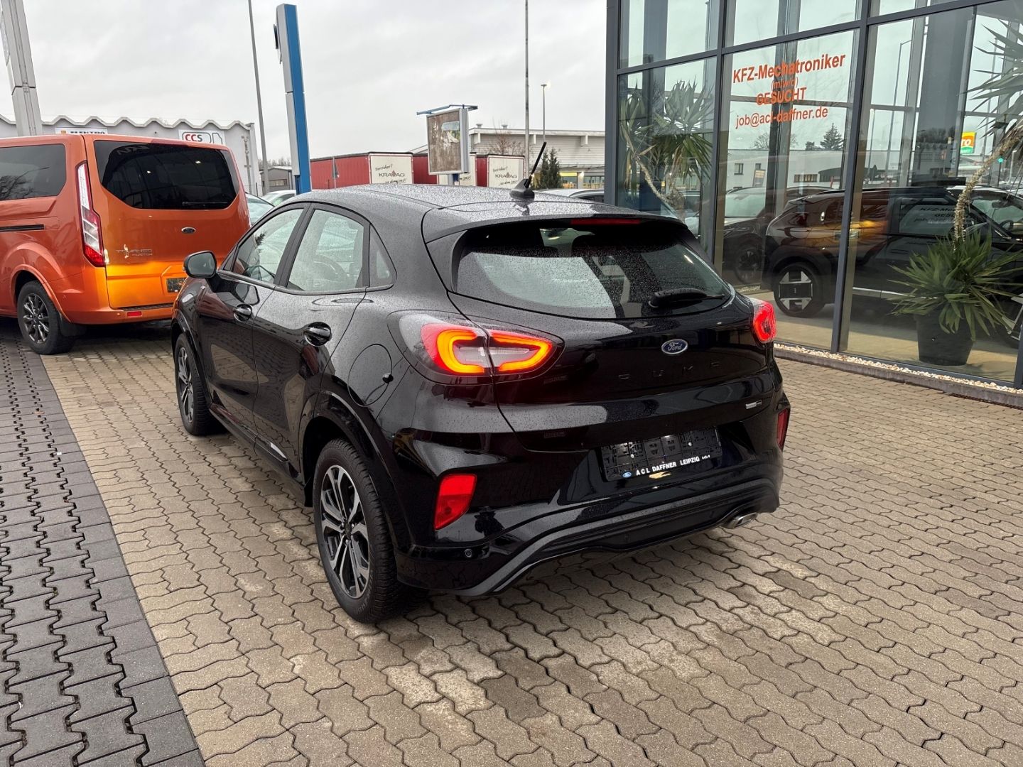 Fahrzeugabbildung Ford Puma ST-Line Navi LED DAB SHZ LenkradHZG Keyless