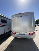 HYMER / ERIBA / HYMERCAR B-Klasse ML I BlackLine 880 Hydraulische Stützen - Wohnwagen Mit Markise