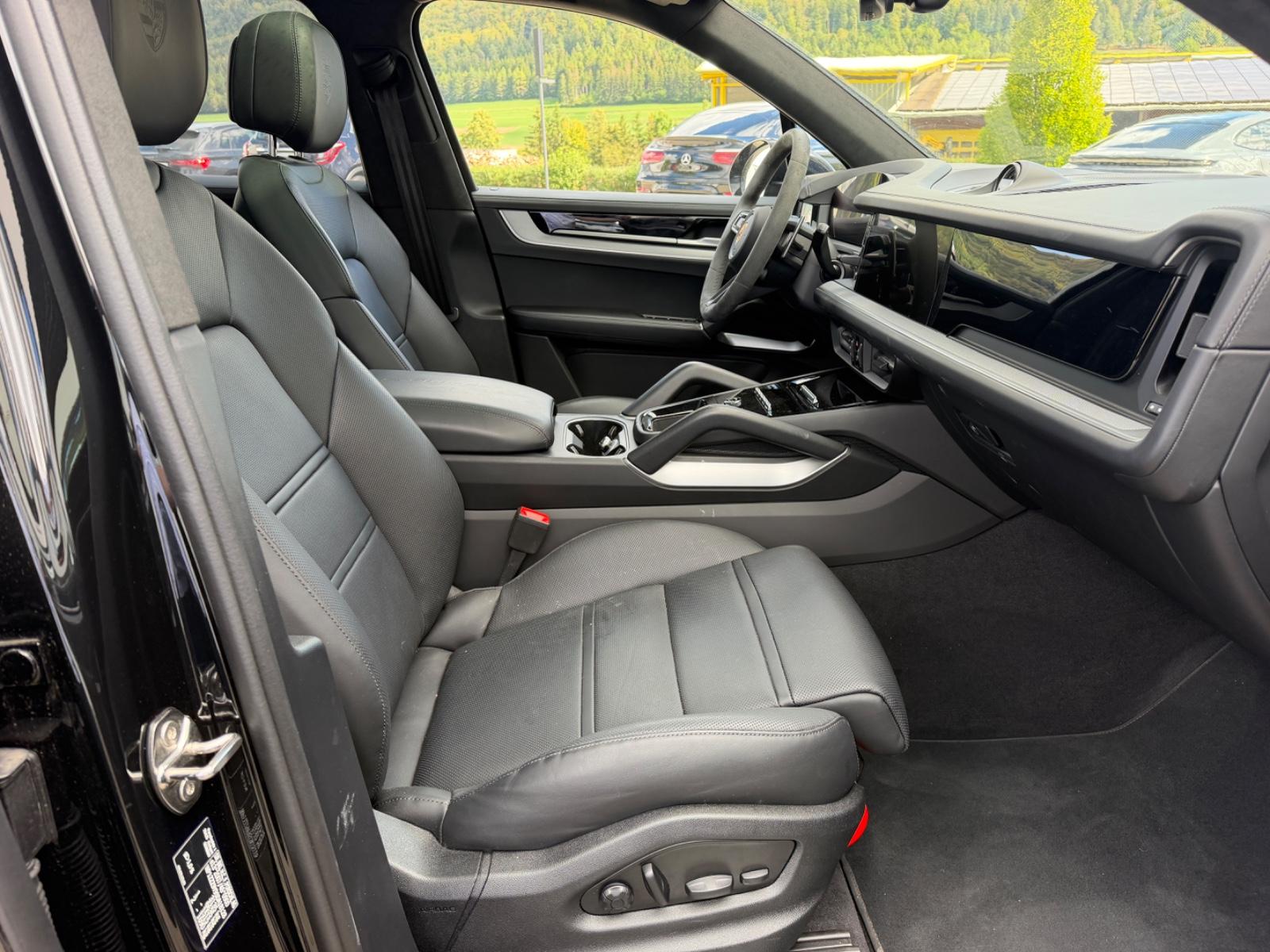 Porsche Cayenne S E-Hybrid SportDesign/HD-Matrix/Inno/22