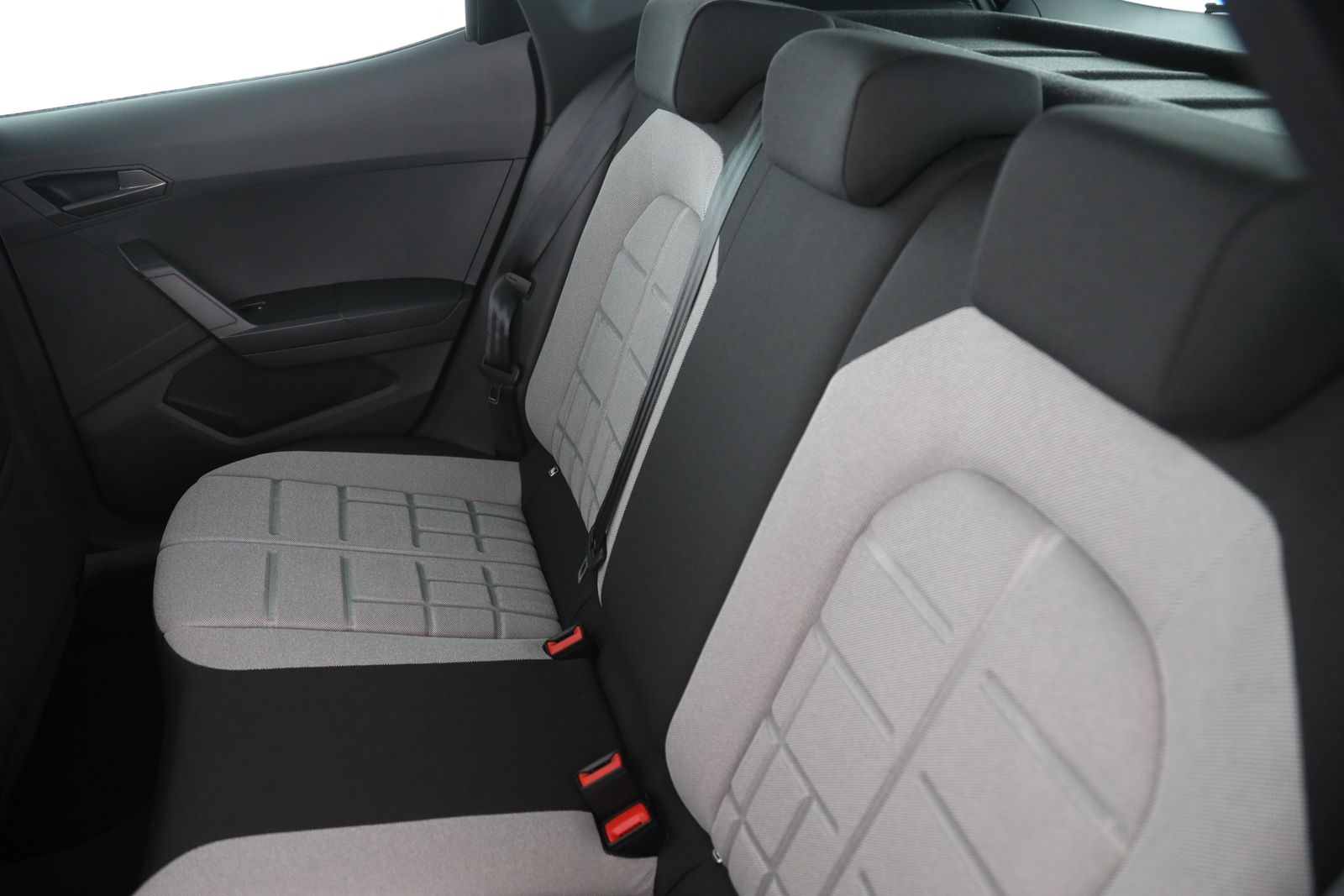 Seat Arona - Bild 13