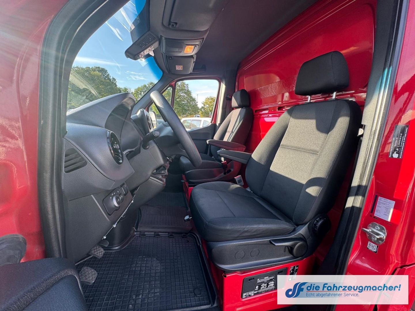 Fahrzeugabbildung Mercedes-Benz Sprinter 317 CDI L3 Navi Apple CarPlay Android