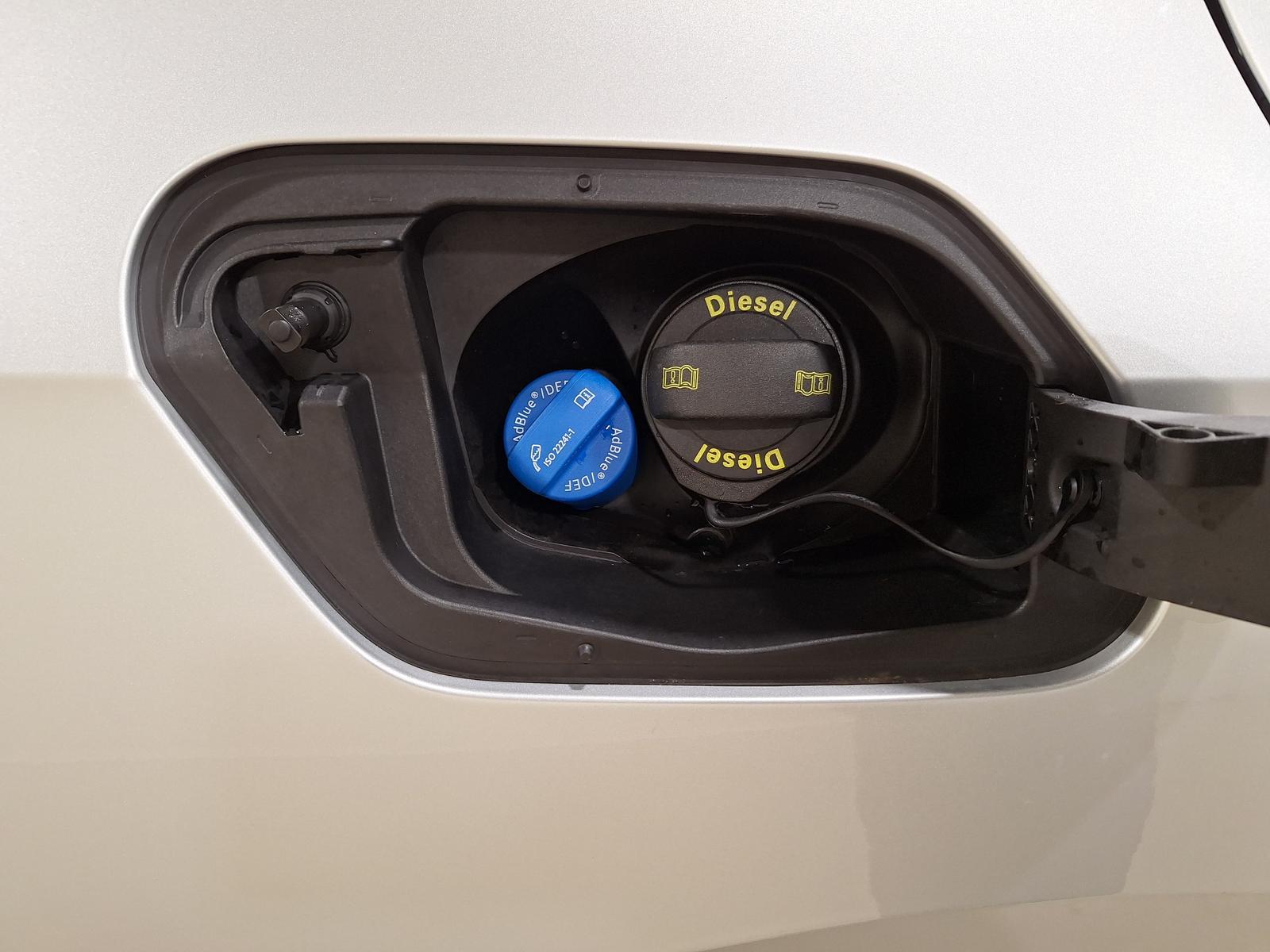 Volkswagen Golf Variant 2.0 TDI Life AHZV anklappbar ACC 5, миниатюра 14