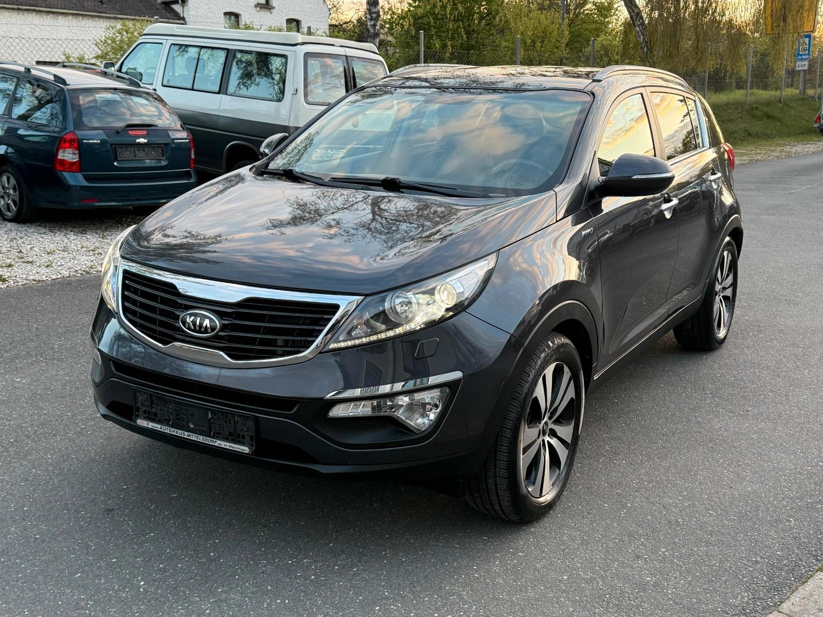 Kia Sportage Spirit 4WD Navi LED Bi Xenon Tüv Neu